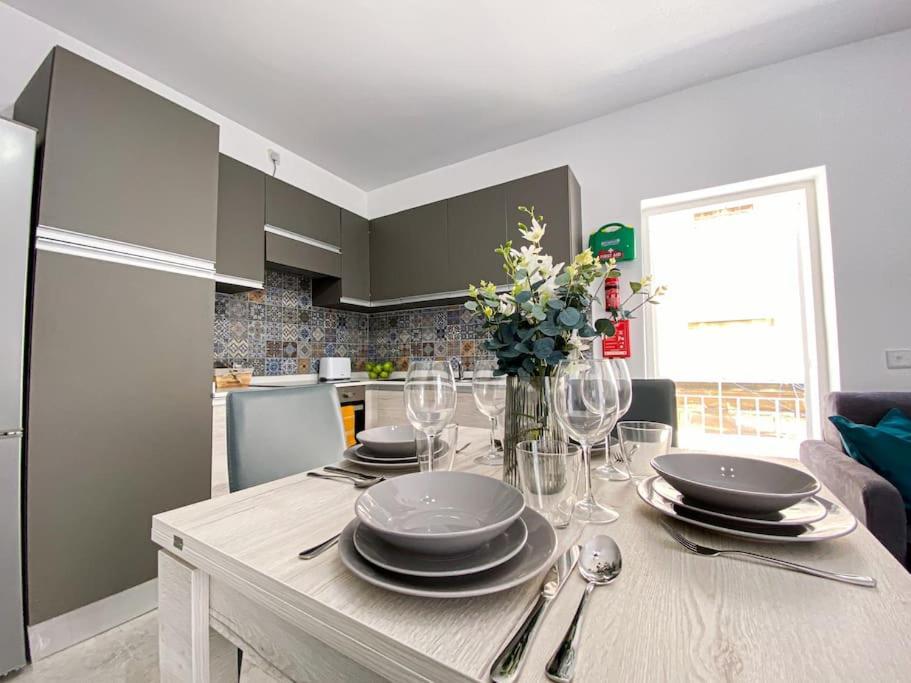 Lovely 1- Bedroom Apartment In Floriana Esterno foto