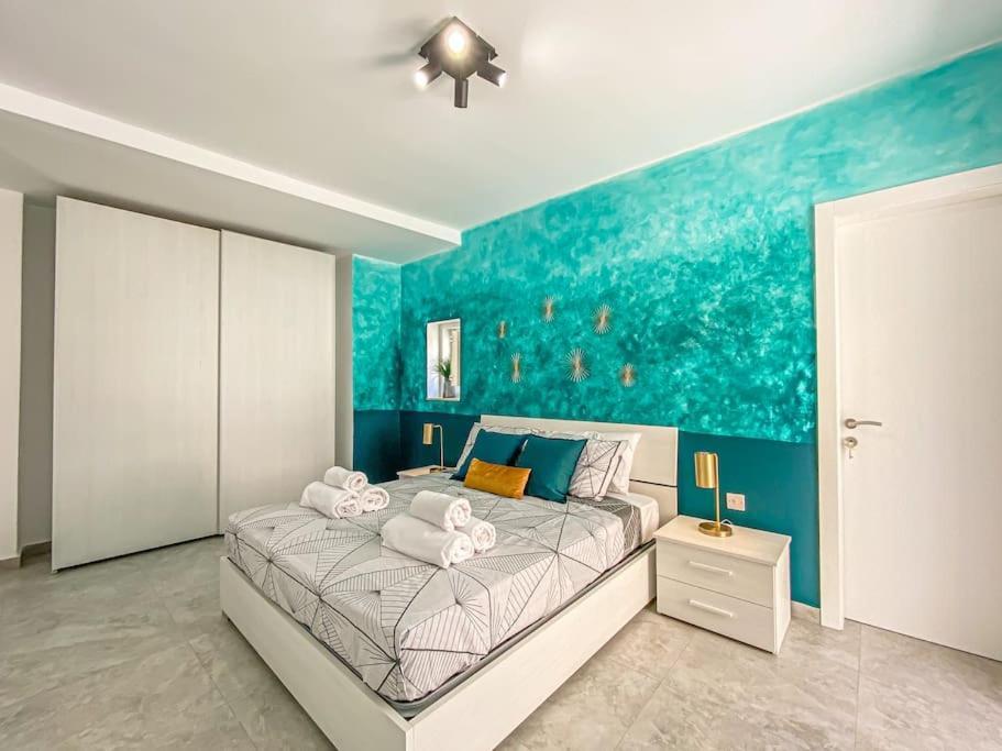 Lovely 1- Bedroom Apartment In Floriana Esterno foto