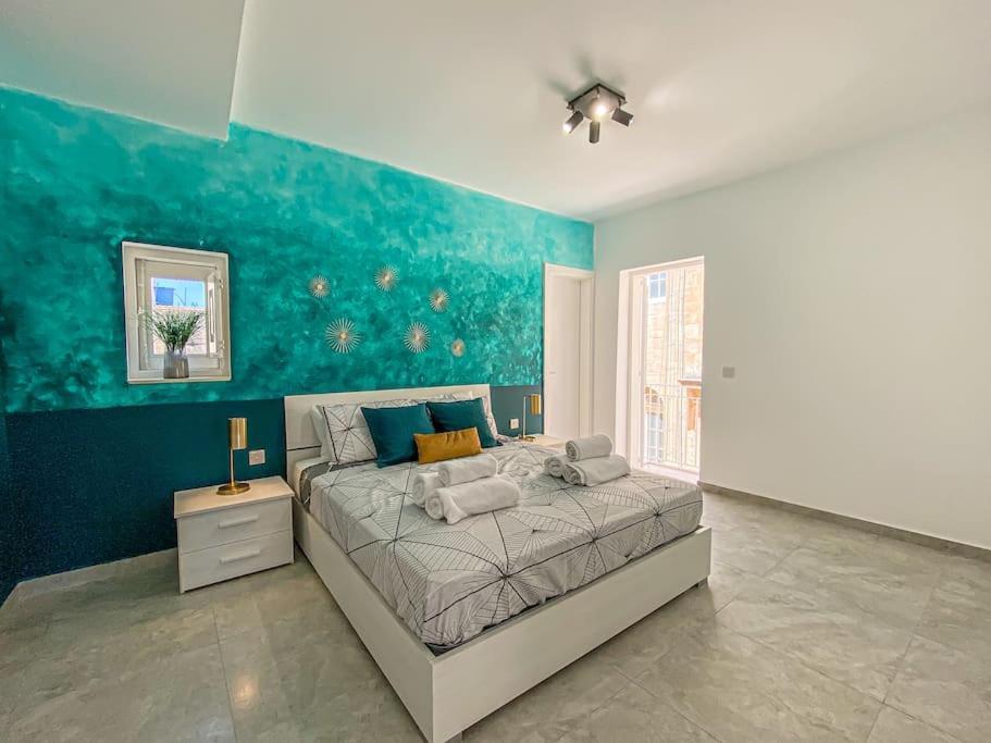 Lovely 1- Bedroom Apartment In Floriana Esterno foto